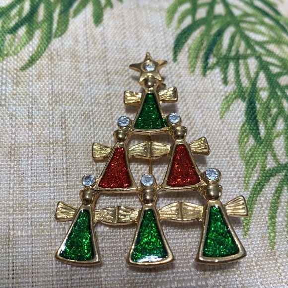 Vtg Angels Christmas Tree Brooch Red Green Enamel Gold Tone Rhinestones - Picture 2 of 10